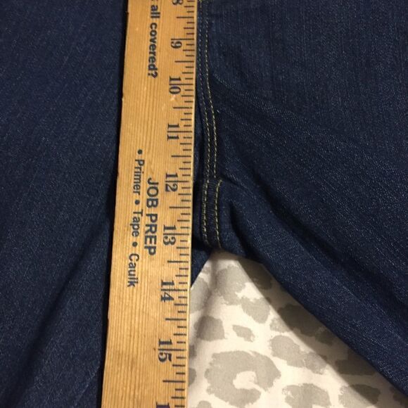 Gloria Vanderbilt Slimming Capri Jeans Denim Medium Wash Mom Jean NWT 4 - Picture 6 of 6